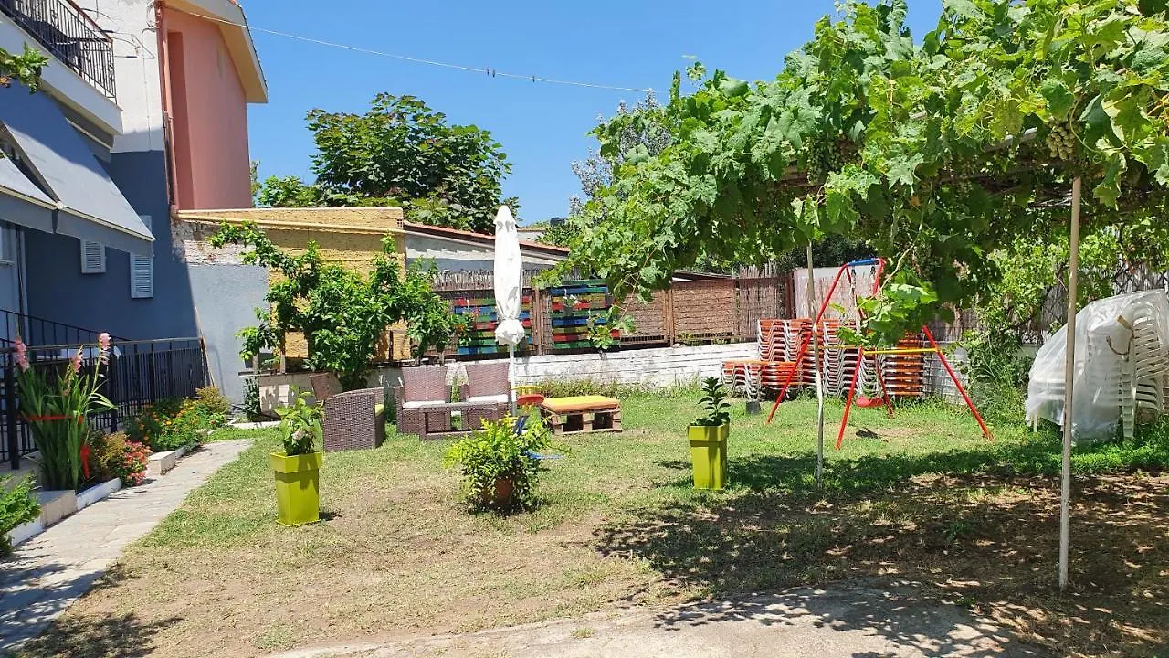 Jnp Studios Neos Marmaras