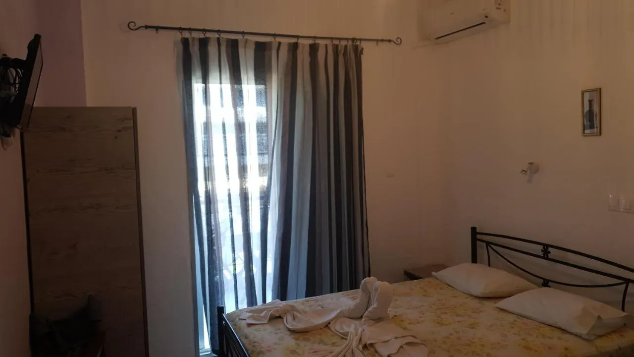 Jnp Studios Neos Marmaras Bed & Breakfast